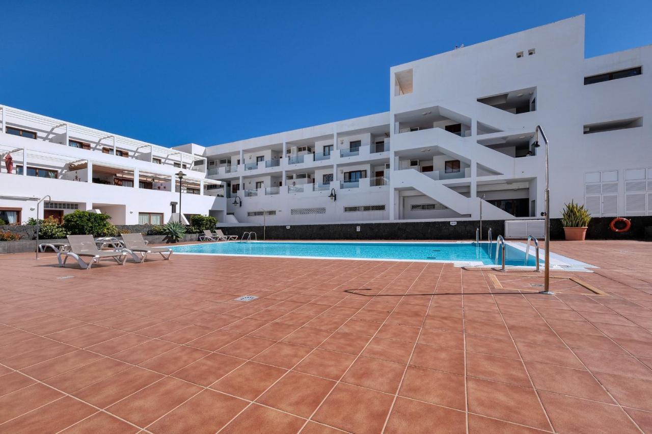 Villa Casa Elin-Shared Pool, Fast Wifi à Costa Teguise Extérieur photo